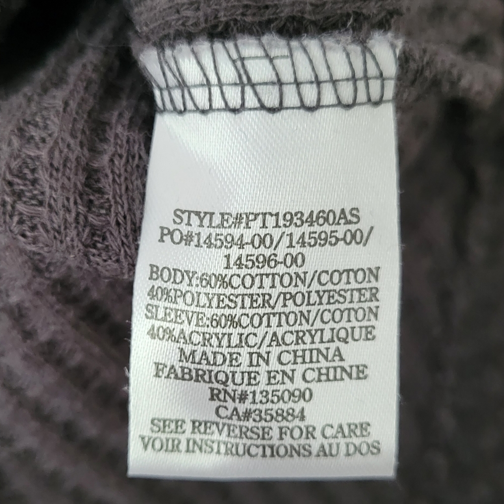 Altar'd State Basic Chic Dark Grey Thermal Crewne… - image 5